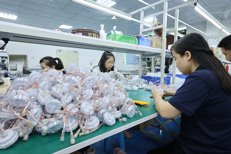 南宫电子游戏照明年底冲刺，全力保险全球客户订单交付